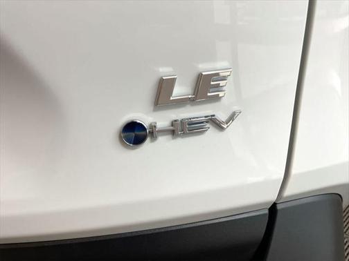 2025 Toyota RAV4 Hybrid LE