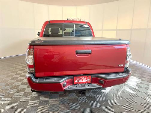 2015 Toyota Tacoma Base