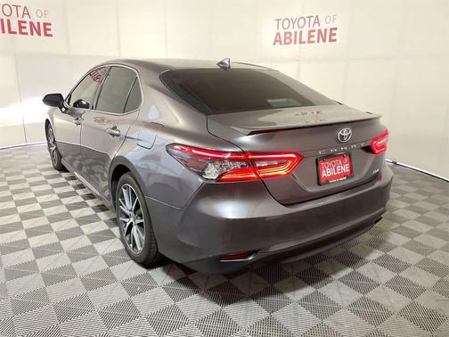 2024 Toyota Camry XLE