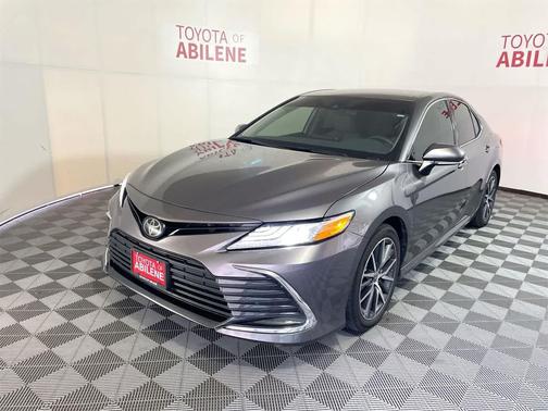2024 Toyota Camry XLE