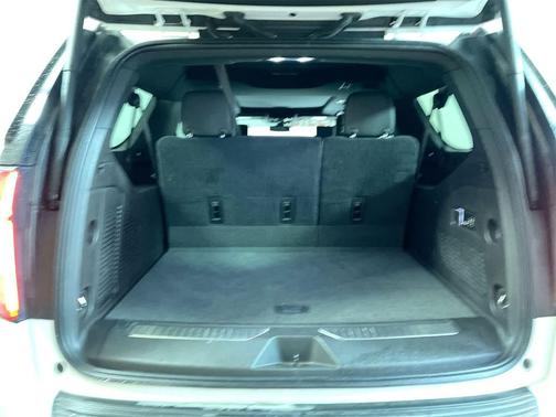 2021 Chevrolet Suburban 4WD Z71