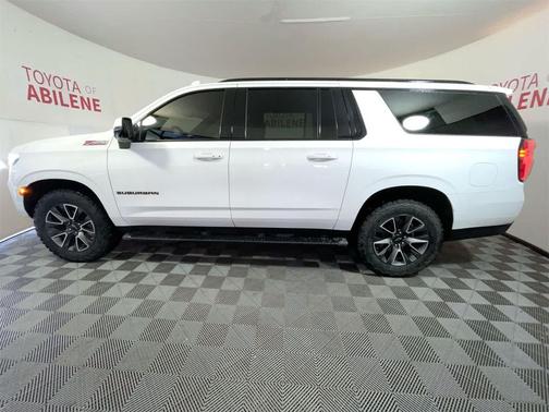 2021 Chevrolet Suburban 4WD Z71