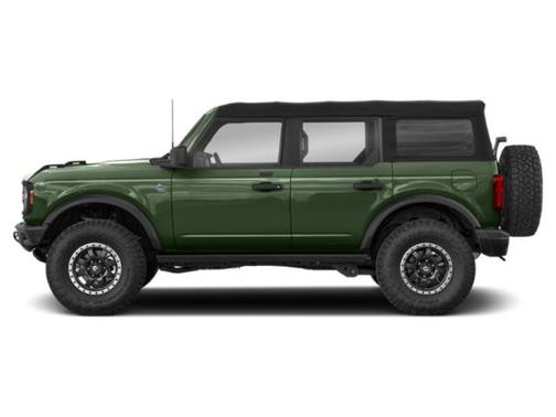 ERUPTION GREEN METALLIC 2023 Ford Bronco Black Diamond