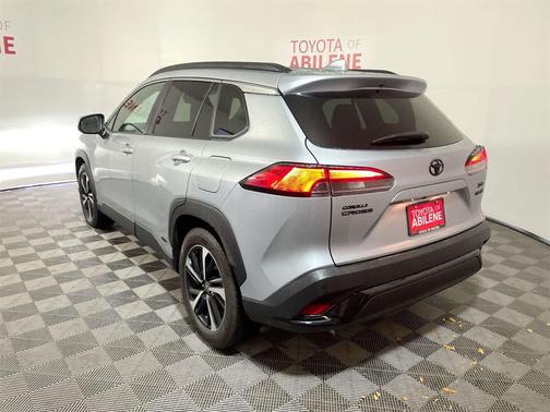 2024 Toyota Corolla Hybrid SE