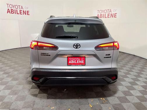 2024 Toyota Corolla Hybrid SE