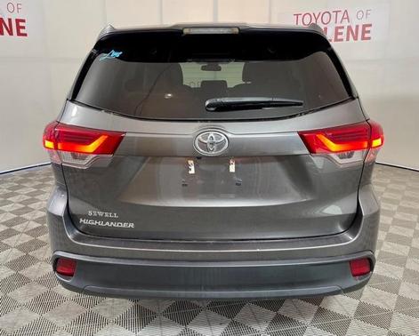 2018 Toyota Highlander LE I4