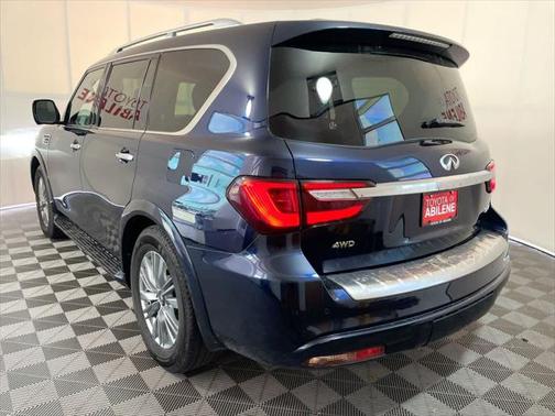 2021 INFINITI QX80 Luxe