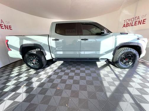 2022 Toyota Tundra Hybrid TRD Pro