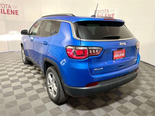 2023 Jeep Compass Latitude