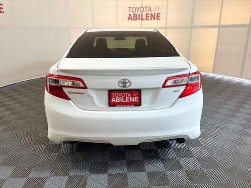 2013 Toyota Camry SE