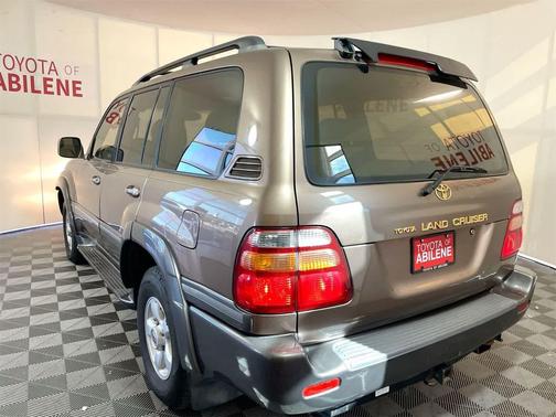 2000 Toyota Land Cruiser Base