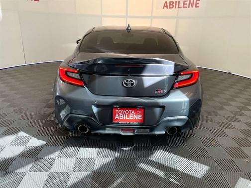 2023 Toyota GR86 Premium