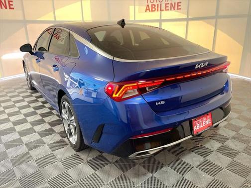 2024 Kia K5 EX