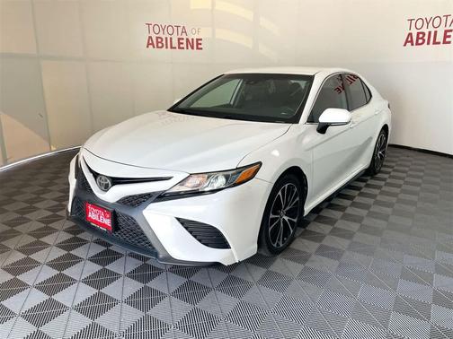 2019 Toyota Camry SE