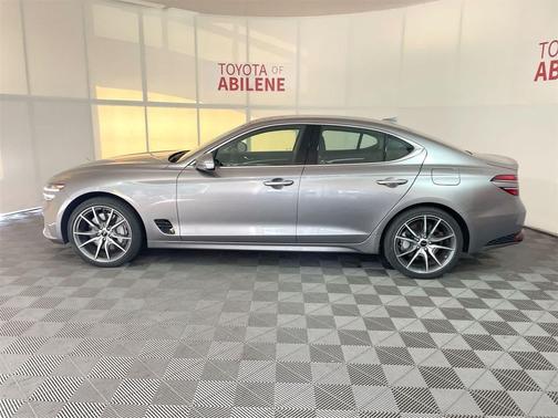 2025 Genesis G70 2.5T AWD