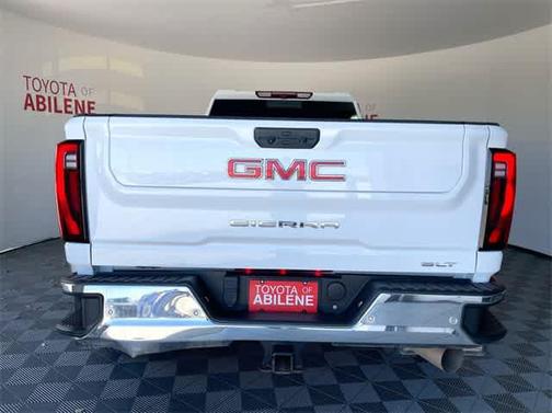 2024 GMC Sierra 3500 SLT
