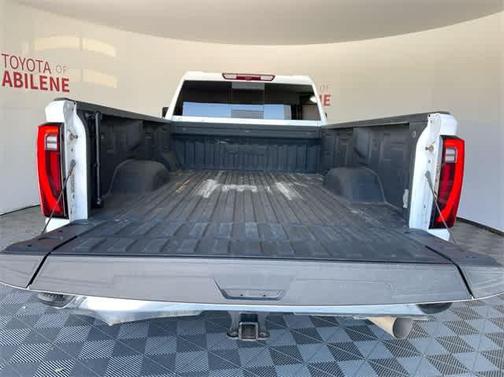 2024 GMC Sierra 3500 SLT