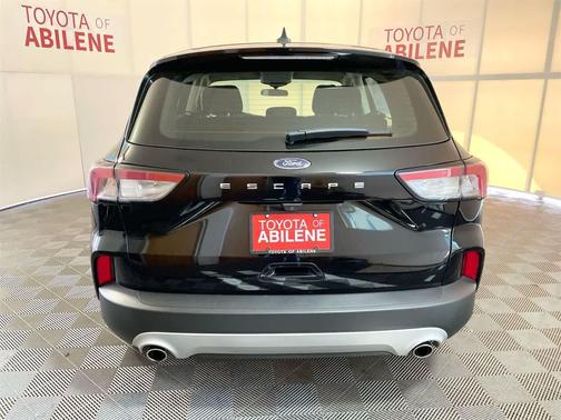 2022 Ford Escape S