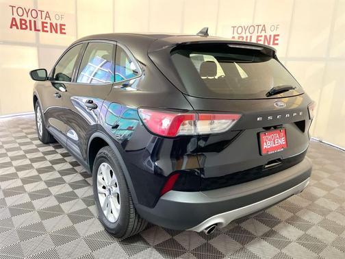 2022 Ford Escape S