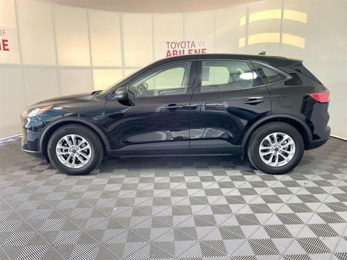 2022 Ford Escape S