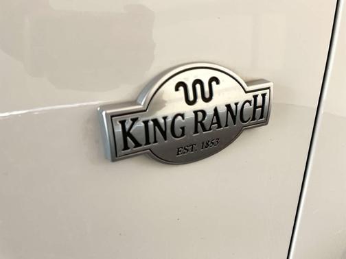 2022 Ford Expedition King Ranch