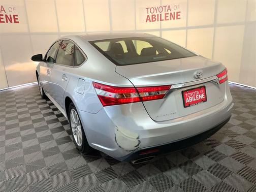 2013 Toyota Avalon XLE