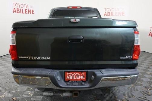 Photo 3 of 21 of 2005 Toyota Tundra SR5