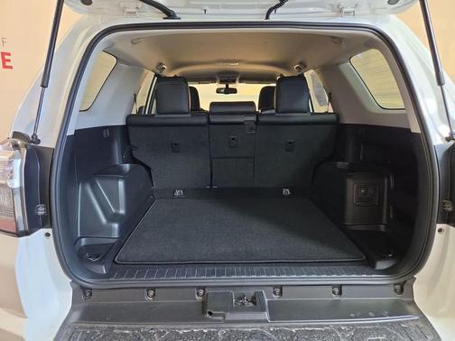 Super White 2019 Toyota 4Runner SR5 Premium