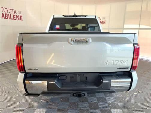 2025 Toyota Tundra Hybrid 1794 Edition