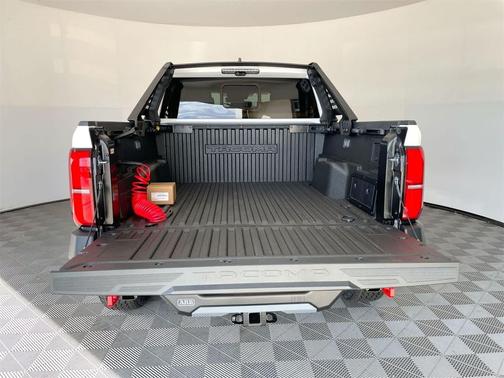 2025 Toyota Tacoma Hybrid Trailhunter