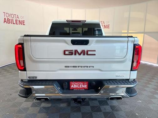 2022 GMC Sierra 1500 SLT