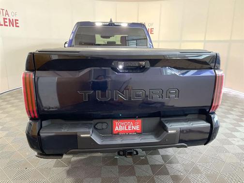 2023 Toyota Tundra Hybrid Platinum
