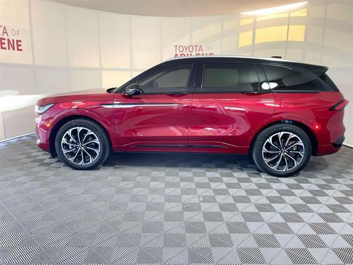 2025 Lincoln Nautilus Reserve