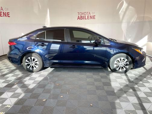 2021 Toyota Corolla Hybrid LE