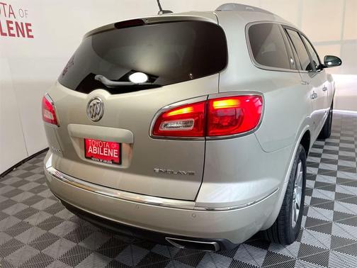 2017 Buick Enclave Leather