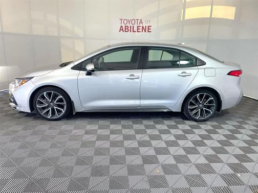 2020 Toyota Corolla SE