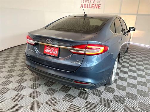 2018 Ford Fusion Hybrid SE