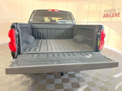 2015 Toyota Tundra SR5