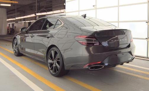 2022 Genesis G70 3.3T AWD