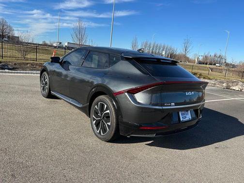 2024 Kia EV6 Wind