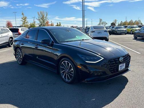 2021 Hyundai SONATA Limited