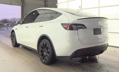 2023 Tesla Model Y Long Range Dual Motor All-Wheel Drive