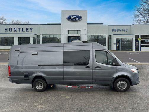 2022 Mercedes-Benz Sprinter 4500 High Roof V6