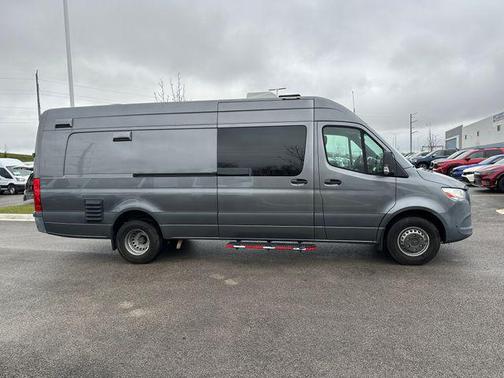 2022 Mercedes-Benz Sprinter 4500 High Roof V6
