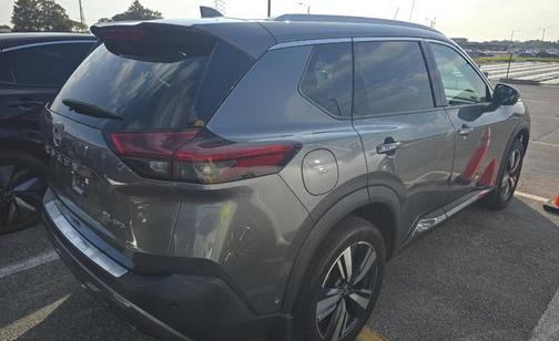 2022 Nissan Rogue SL