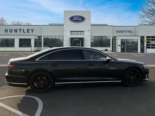 2021 Audi S8 4.0T