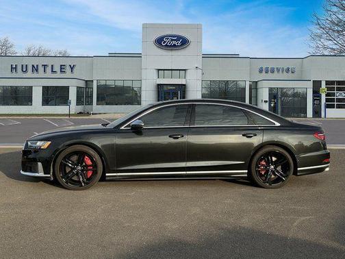 2021 Audi S8 4.0T