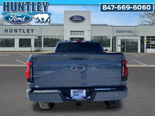 2023 Ford F-150 Lightning XLT