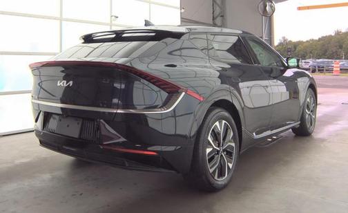 2022 Kia EV6 Wind