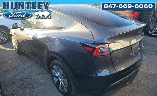 2024 Tesla Model Y Long Range Dual Motor All-Wheel Drive